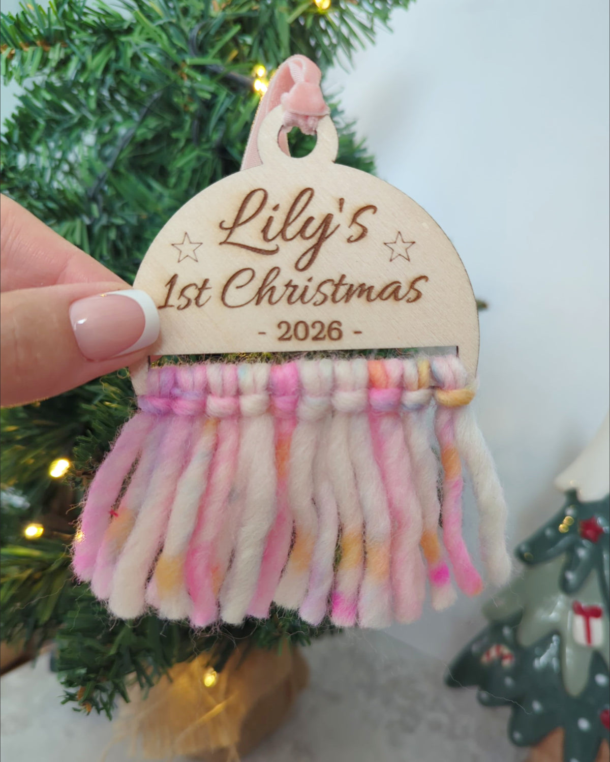 - WOODEN BAUBLE - 🧶Personalised