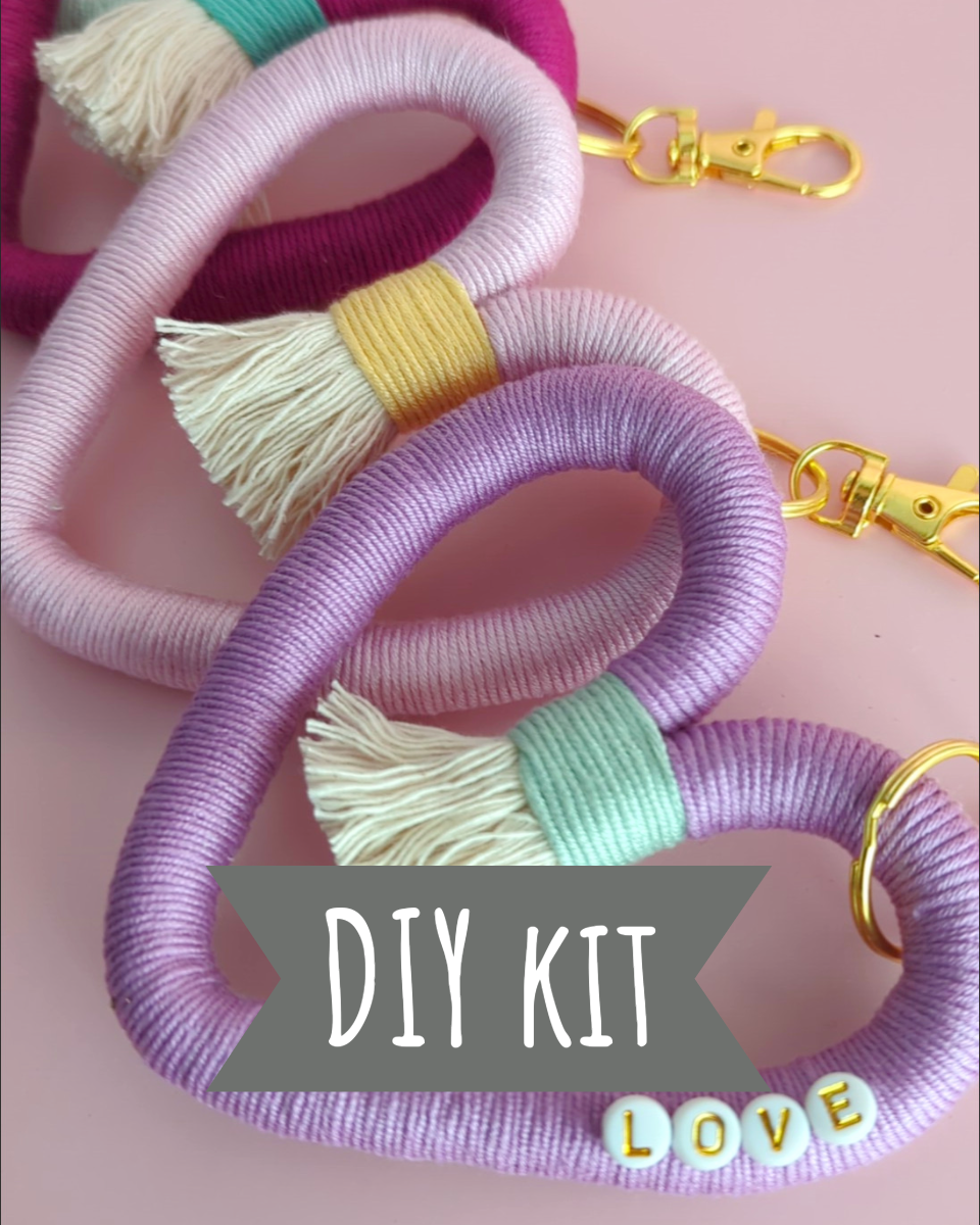 DIY KIT: Heart Keyring