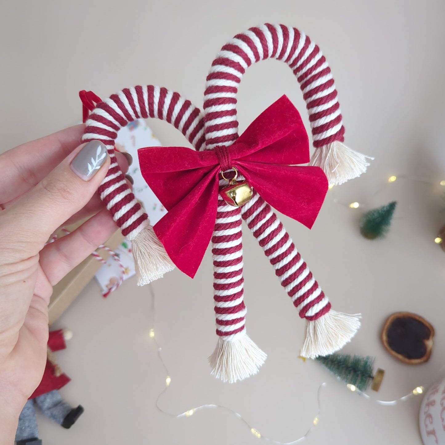 Candy Cane Bow - NEW!