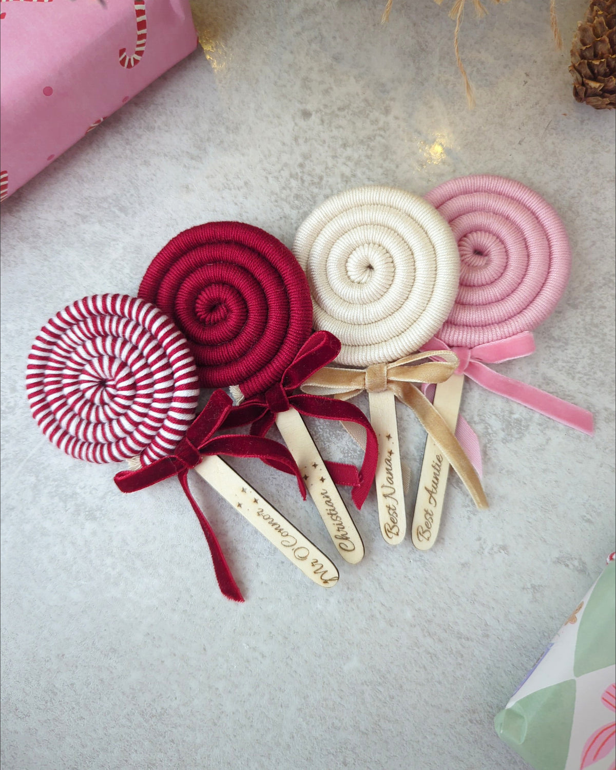 - LOLLIPOP ORNAMENT - 🍭 Personalised