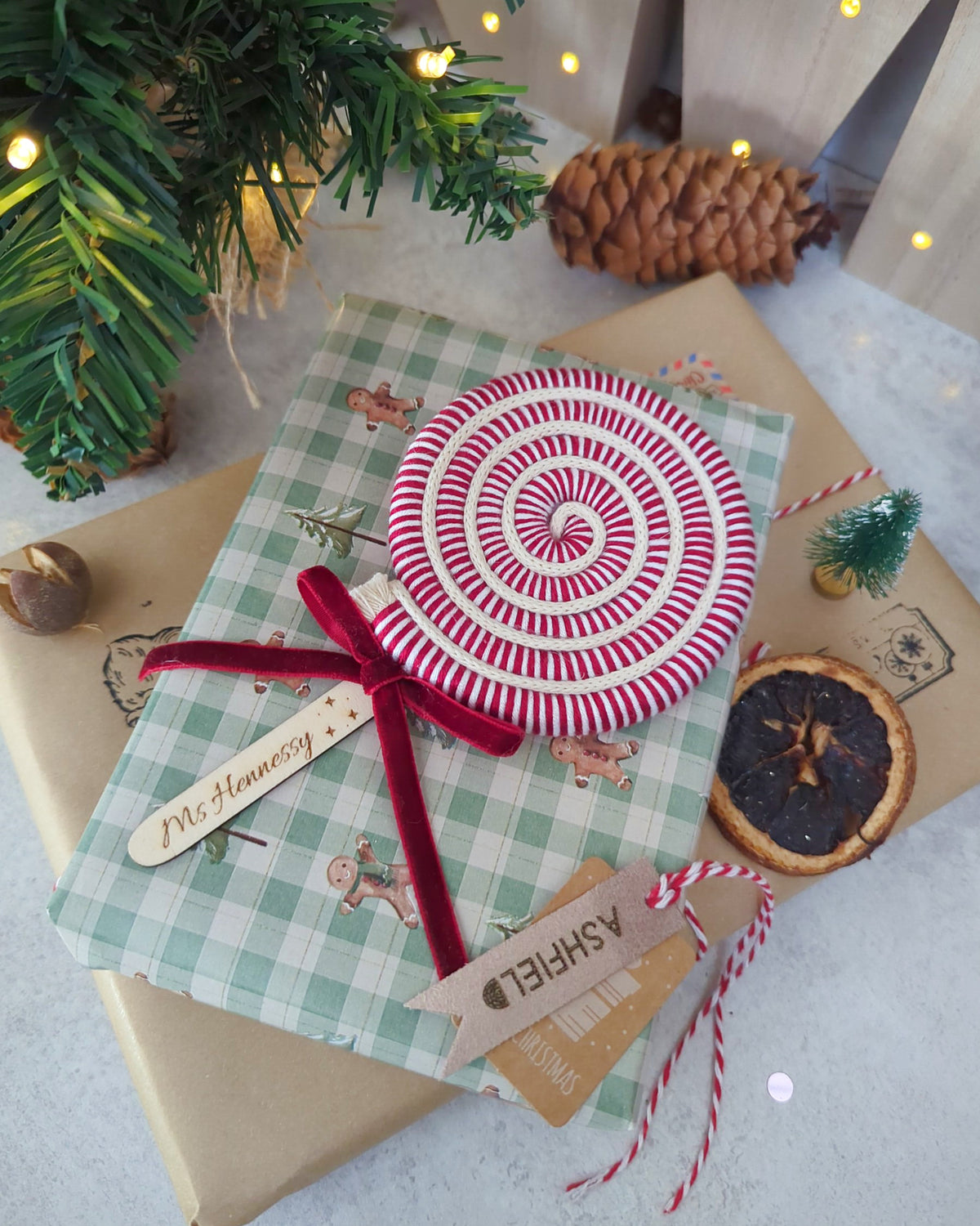 - LARGE LOLLIPOP ORNAMENT - 🍭 Personalised